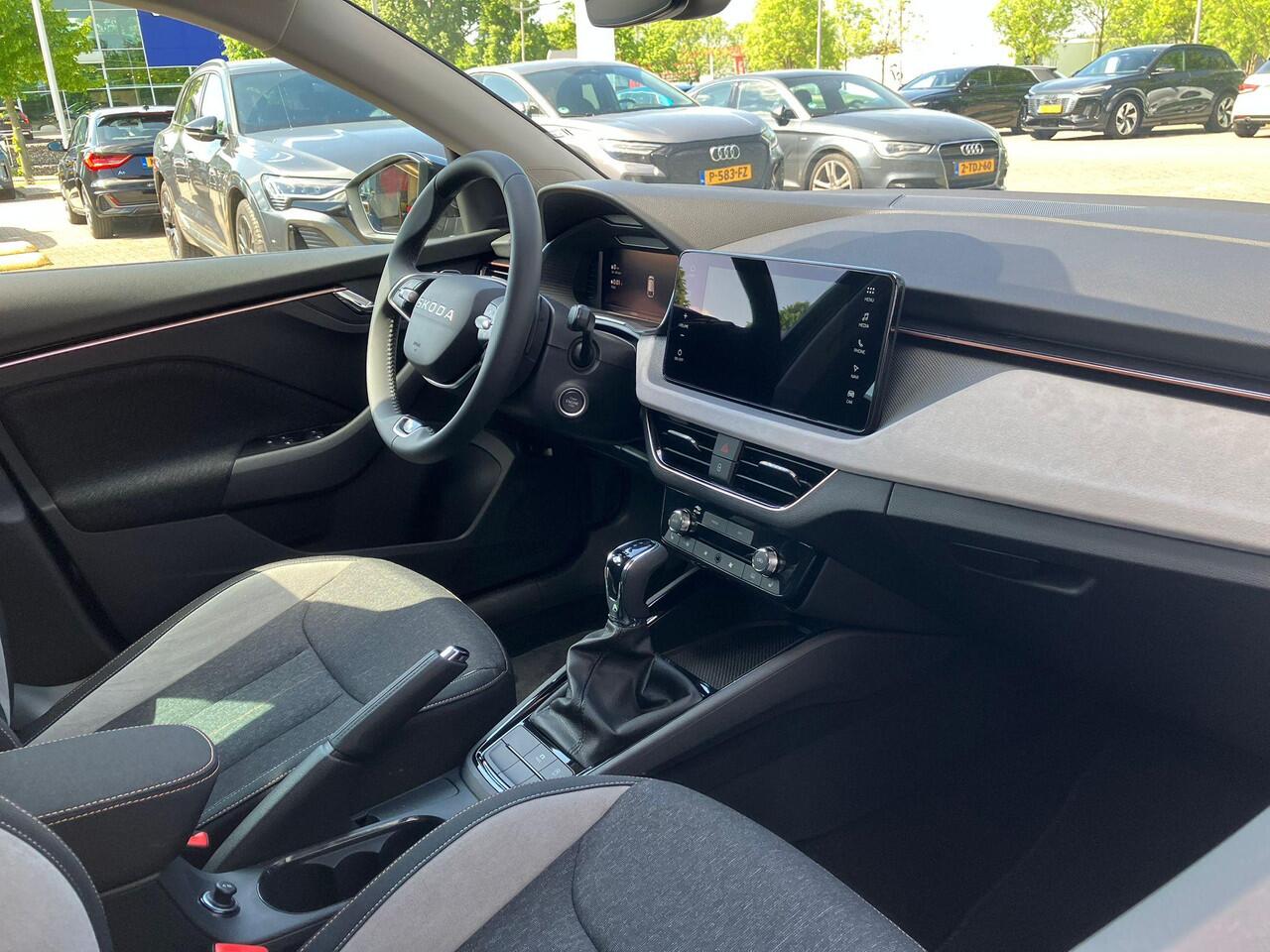 Skoda SCALA Business Edition 1.0 TSI 115 PK DSG | 3500,- Inruilpremie | Automaat | 18" lichtmetalen velgen | Winter pakket | Adaptive Cruise Control |