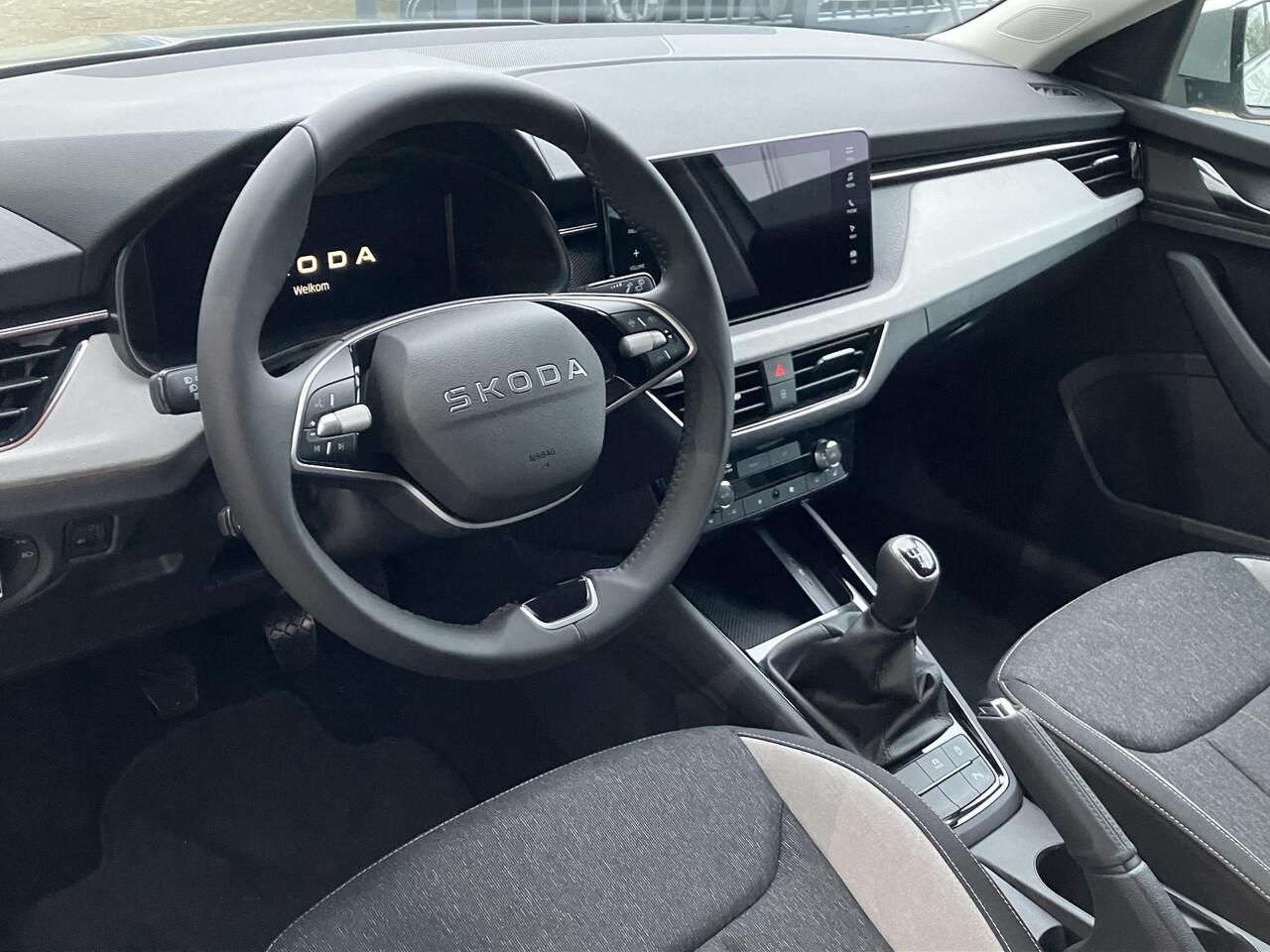 Skoda SCALA Business Edition 1.0 TSI 115 PK | Navigatie pakket | Elektrisch achterklep | Camera | Getint glas |