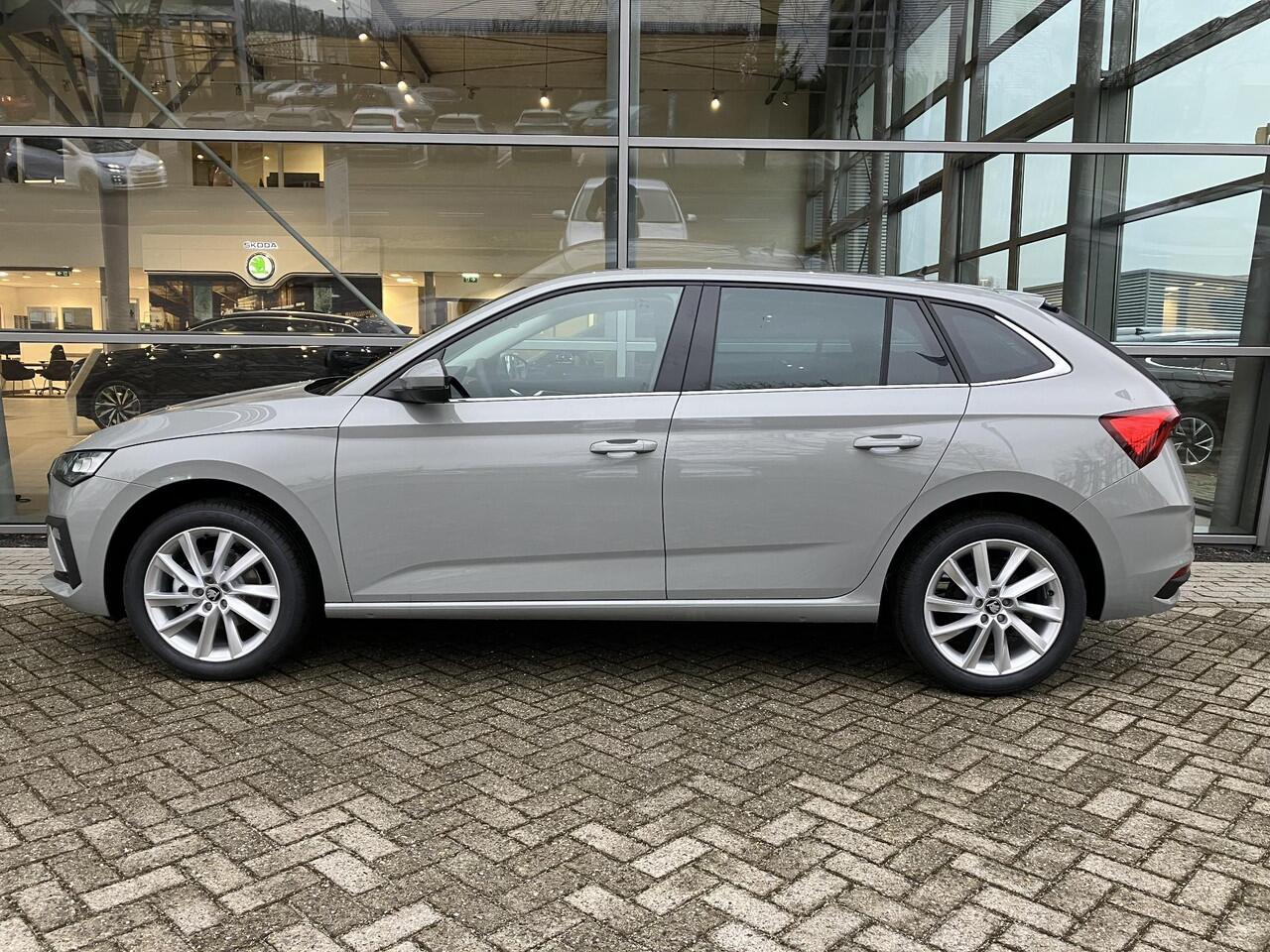 Skoda SCALA Business Edition 1.0 TSI 115 PK | Navigatie pakket | Elektrisch achterklep | Camera | Getint glas |