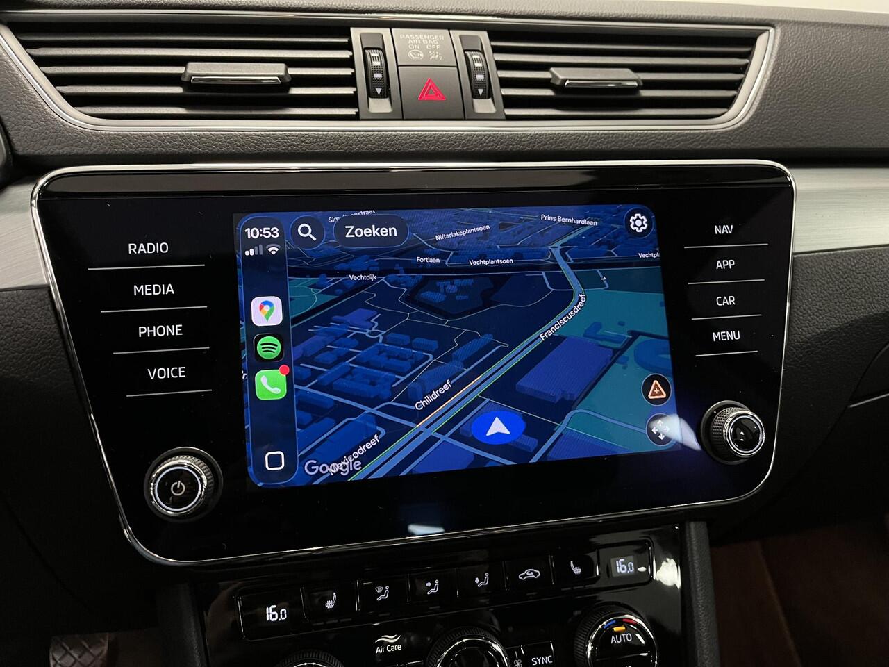 Skoda SUPERB 1.4 TSI ACT Ambition Business | 1e-EIG. | PANO | TREKHAAK | CARPLAY |