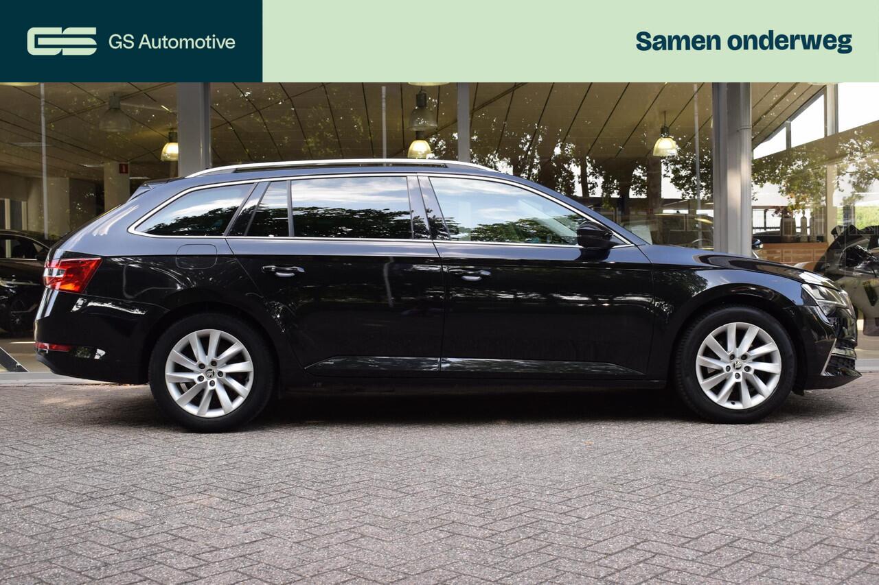 Skoda SUPERB Combi 1.4 TSI iV Business VOLLE AUTO / Wegkl. Trekhaak!