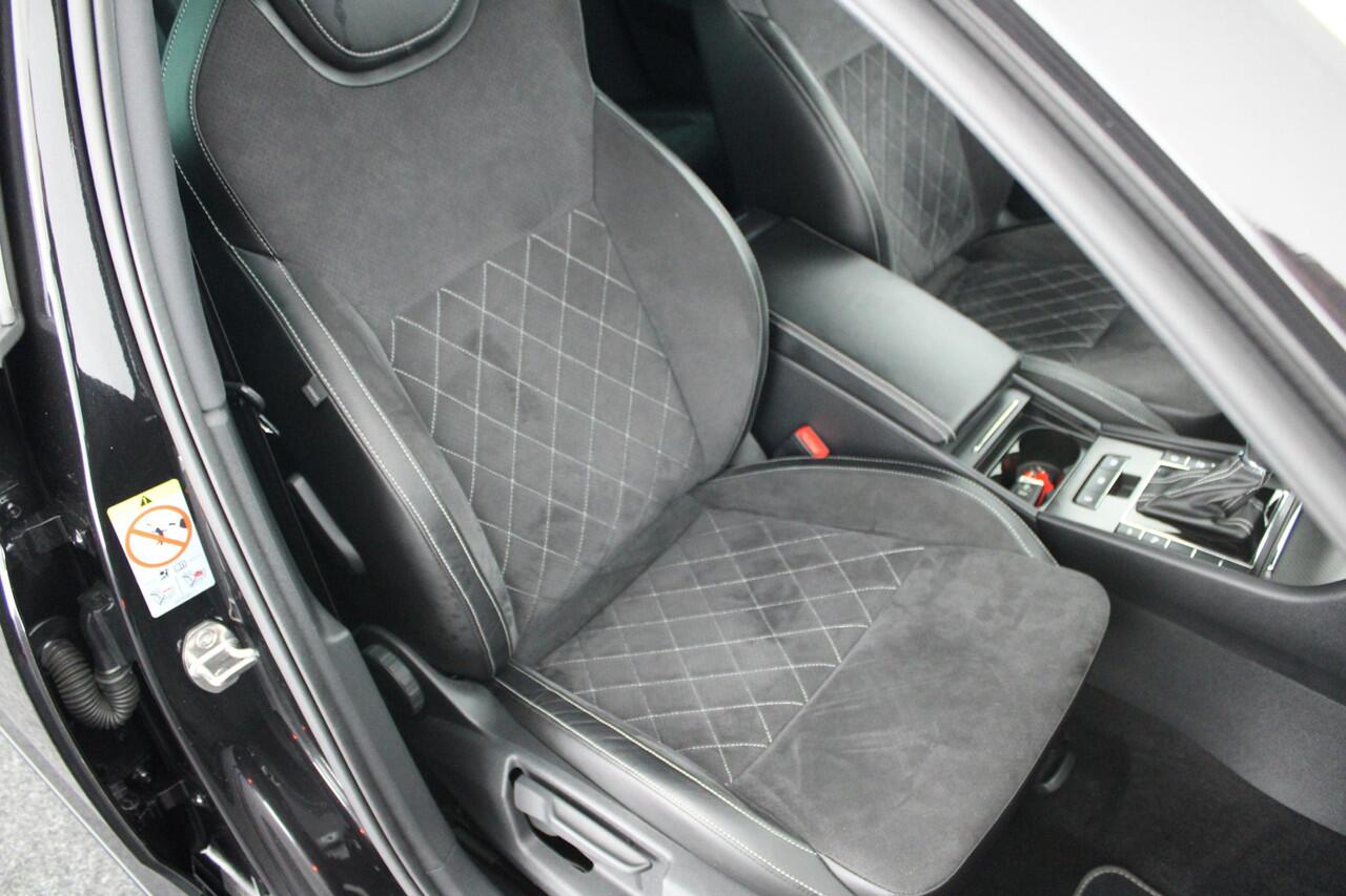 Skoda SUPERB Combi 1.4 TSI 204pk iV PHEV Sportline Business Camera Navigatie Drive Select Memory