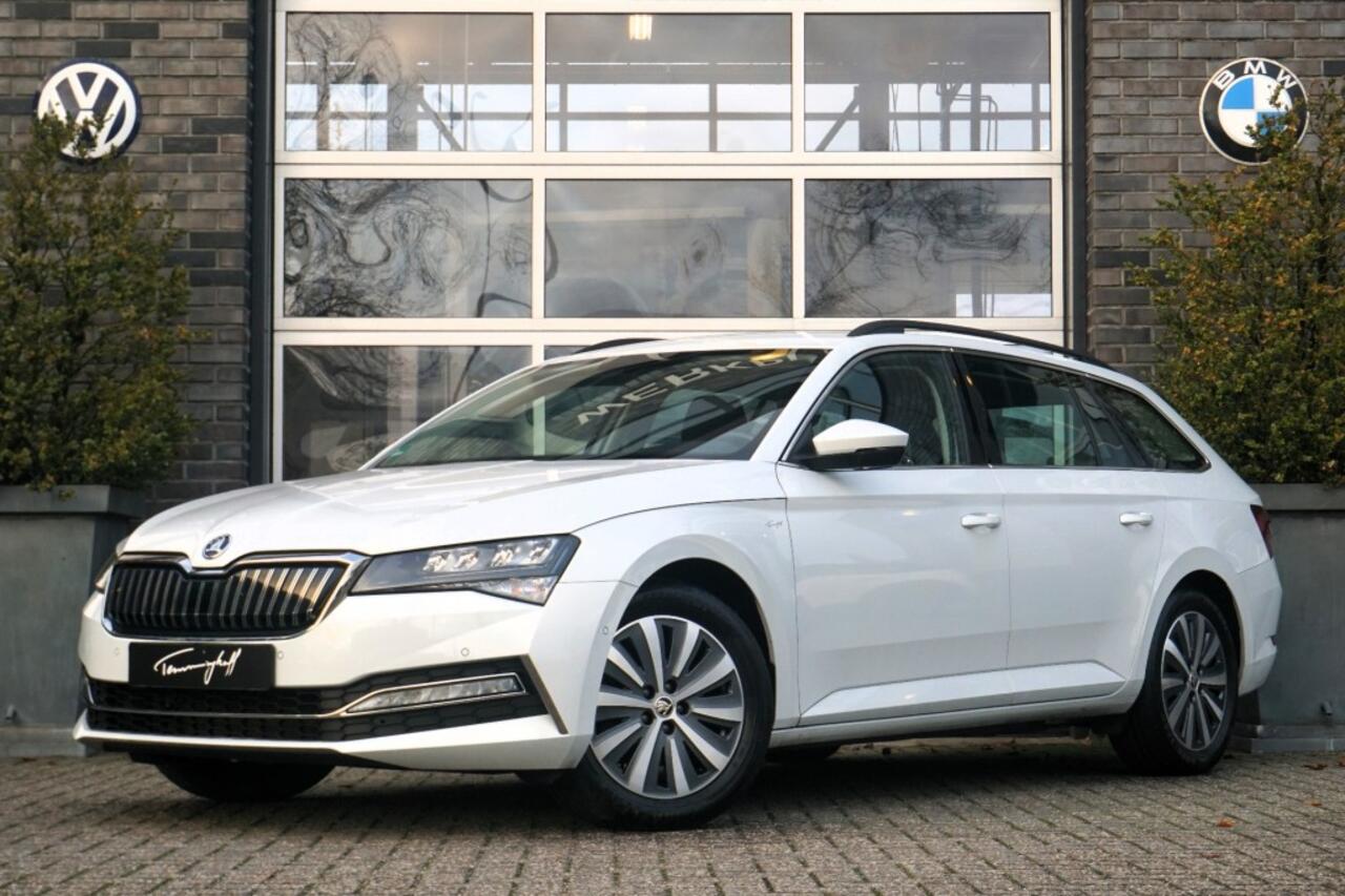 Skoda SUPERB COMBI 1.4 TSi IV PHEV - VIRTU - STUURVERW. - AD. CRUISE