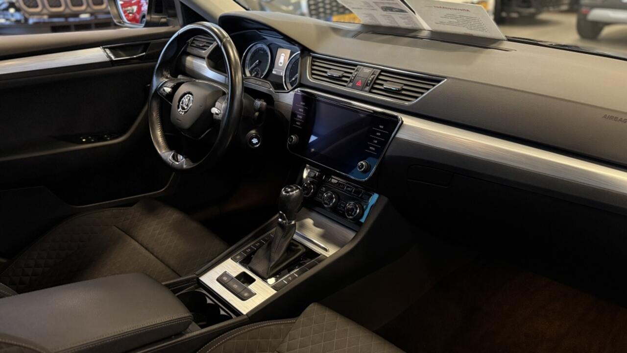 Skoda SUPERB Combi 1.4 TSI iV | Navi | Climate | Cruise