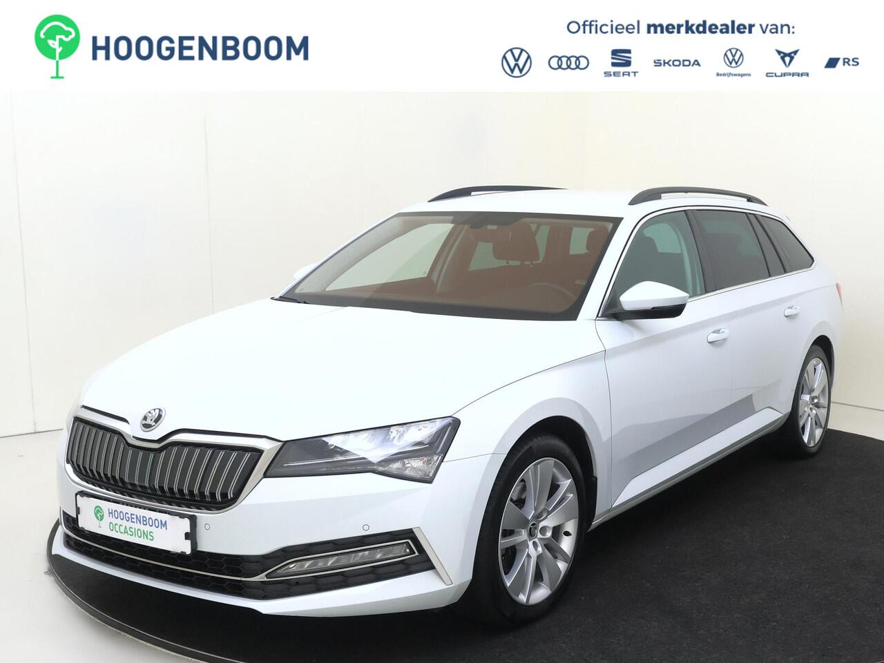 Skoda SUPERB 1.4 TSI iV Business Edition | SoH 95% | Trekhaak | Adaptieve demping | Navigatie | Stoelverwarming | CarPlay | Achteruitrijcamera | Cruise control |