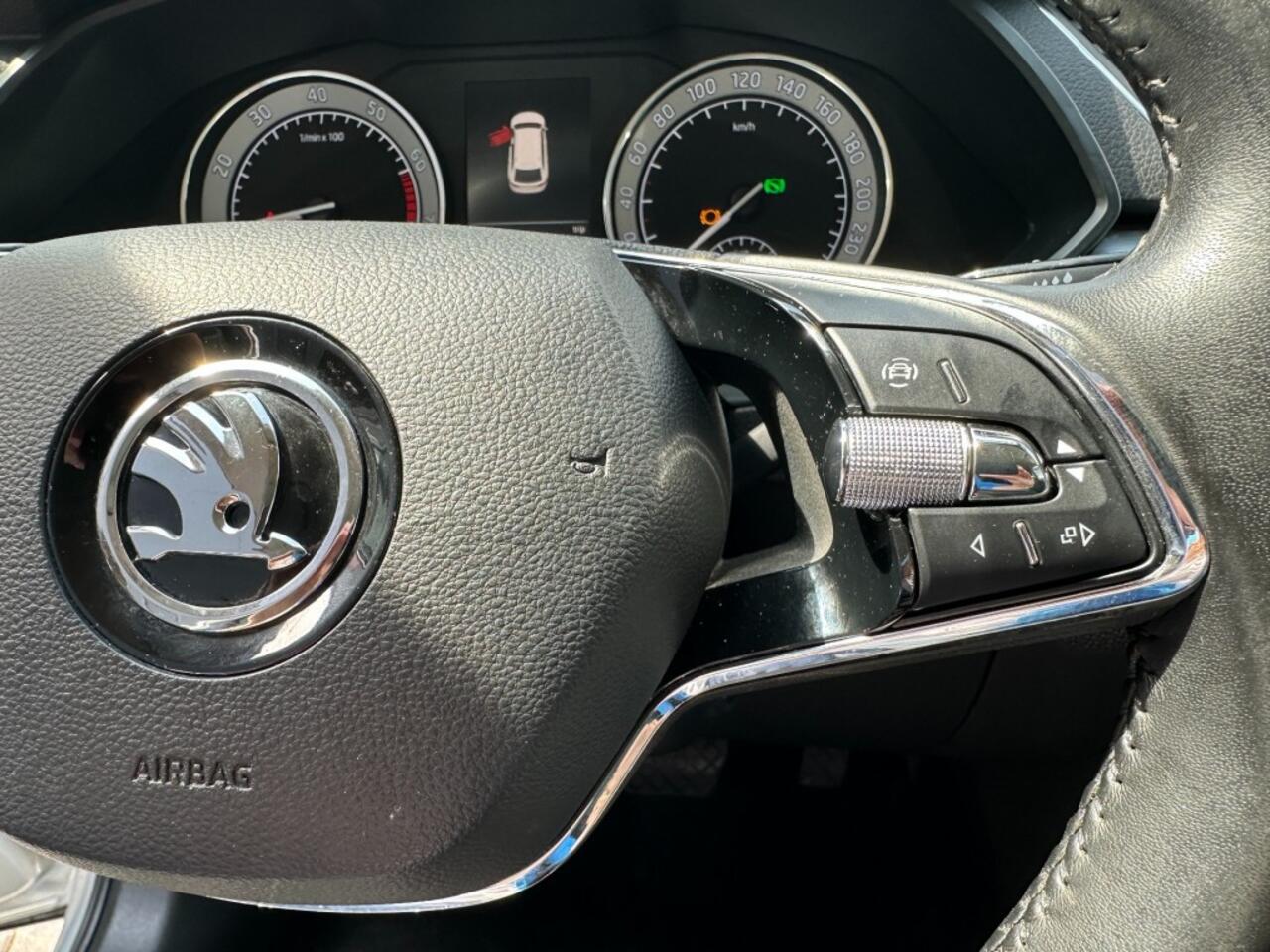 Skoda SUPERB 1.5 TSi ACT Business Aut.Camera stoelverw. Trekhaak