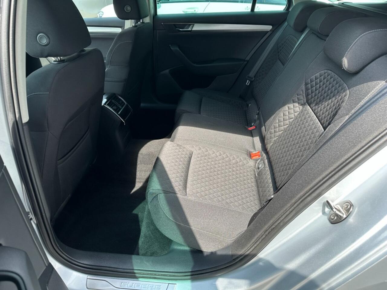 Skoda SUPERB 1.5 TSi ACT Business Aut.Camera stoelverw. Trekhaak