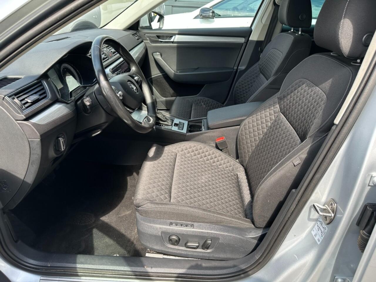 Skoda SUPERB 1.5 TSi ACT Business Aut.Camera stoelverw. Trekhaak