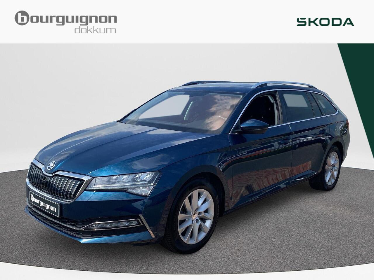 Skoda SUPERB Combi 1.4 TSI iV Business Edition | PHEV | 218Pk | Trekhaak | Cruise | A-Camera | DCC |