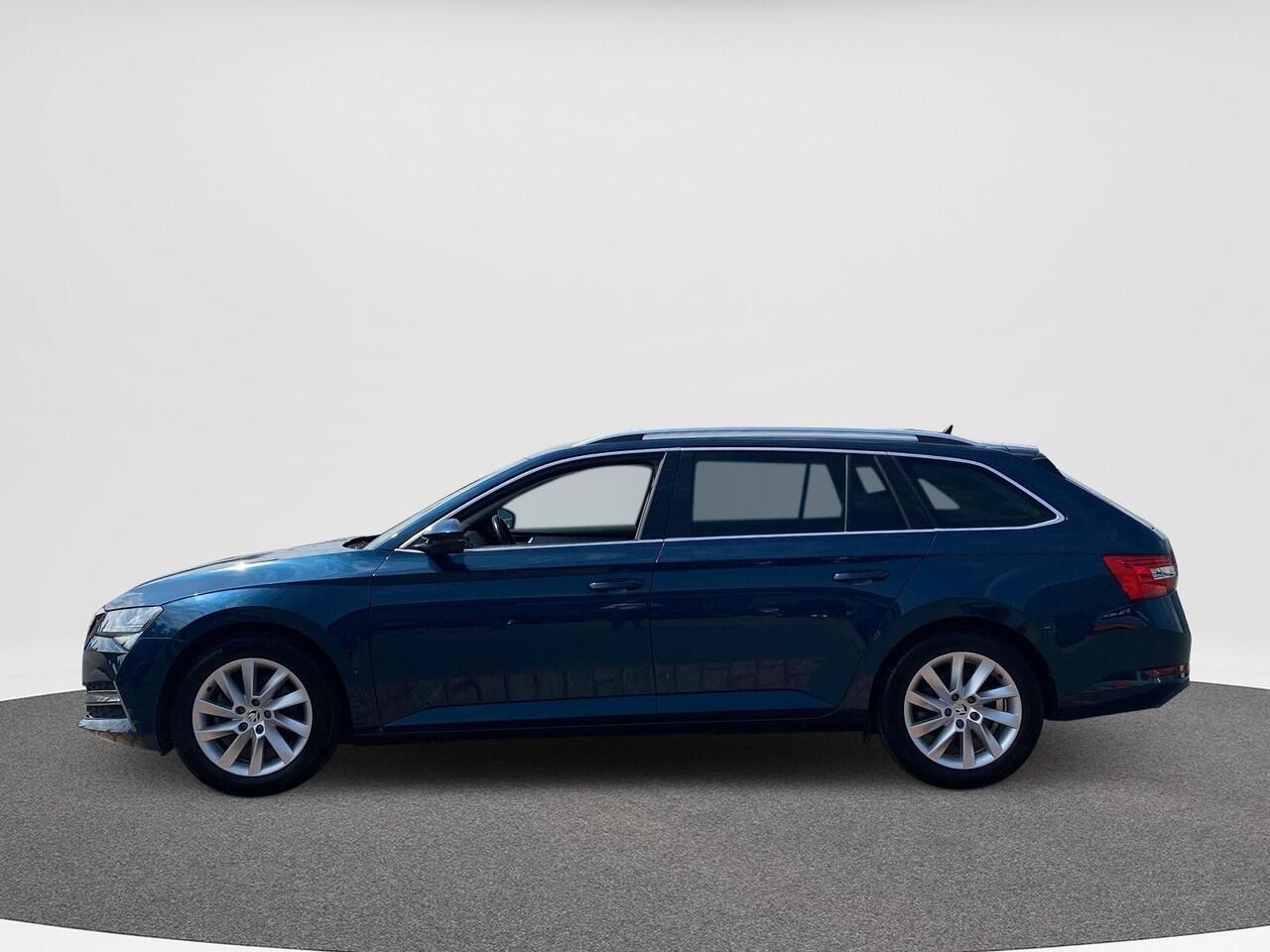 Skoda SUPERB Combi 1.4 TSI iV Business Edition | PHEV | 218Pk | Trekhaak | Cruise | A-Camera | DCC |
