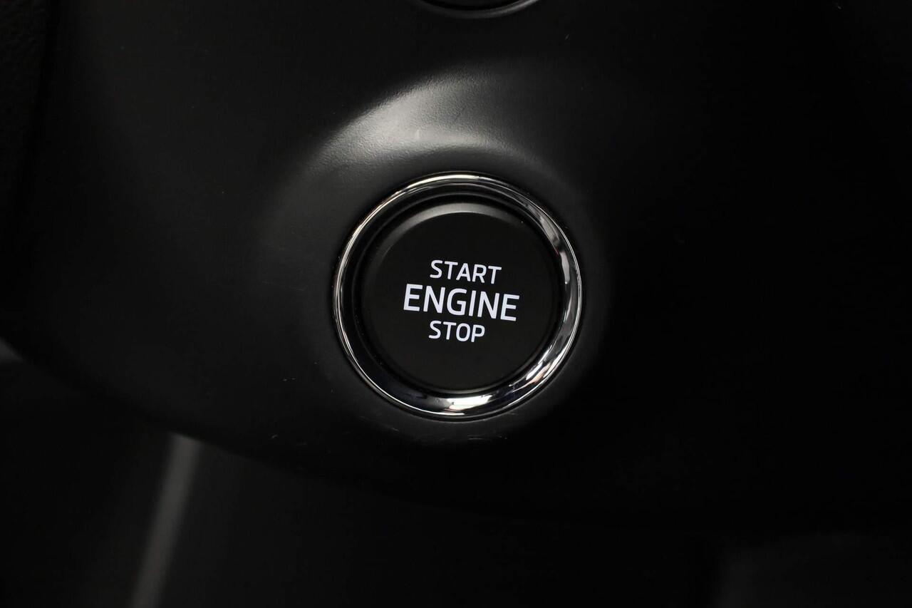 Skoda SUPERB Combi 1.4 TSI 218 pk DSG iV Sportline Business | Panoramadak | Trekhaak | Canton sound | 360 camera | Matrix LED | Adaptief onderstel | Keyless | 19 inch