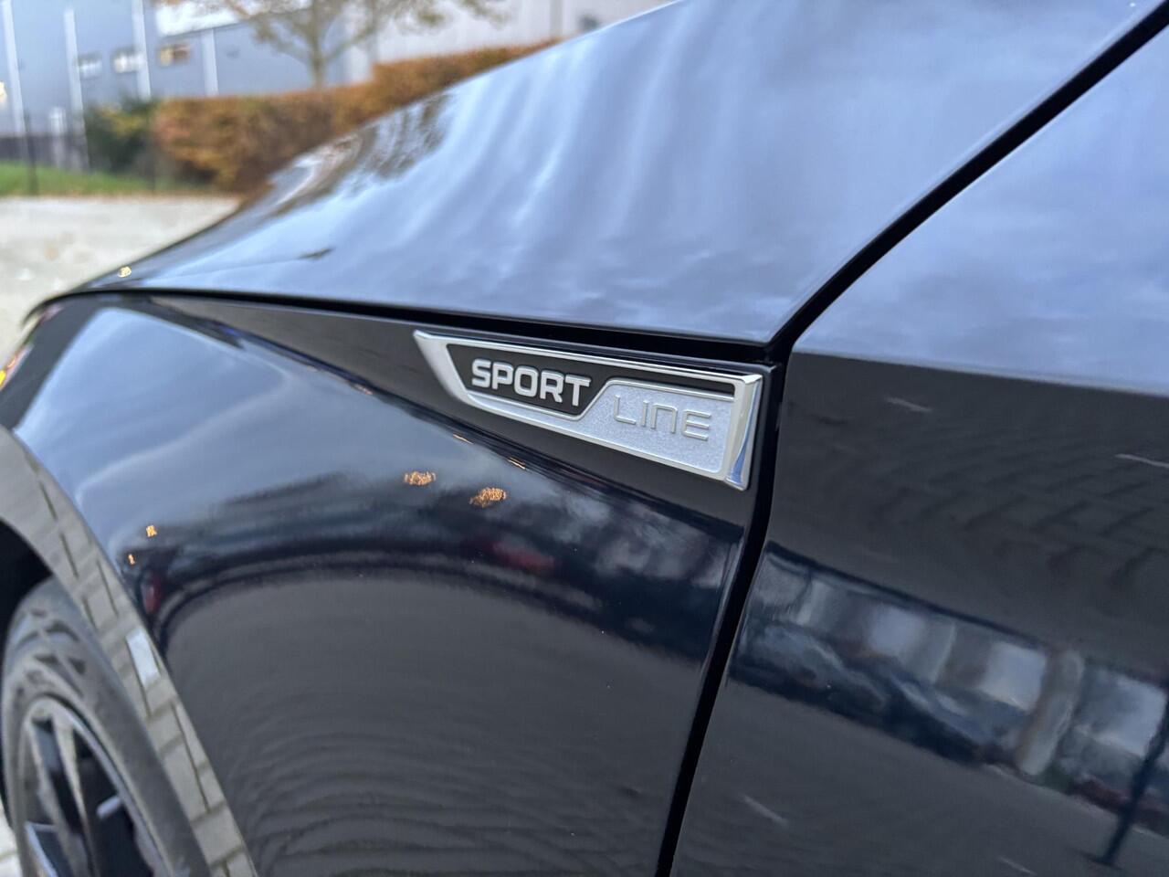 Skoda SUPERB Combi 1.4 TSI iV Sportline Business | Elektrisch glazen panorama-dak | Trekhaak geremd 1600kg |