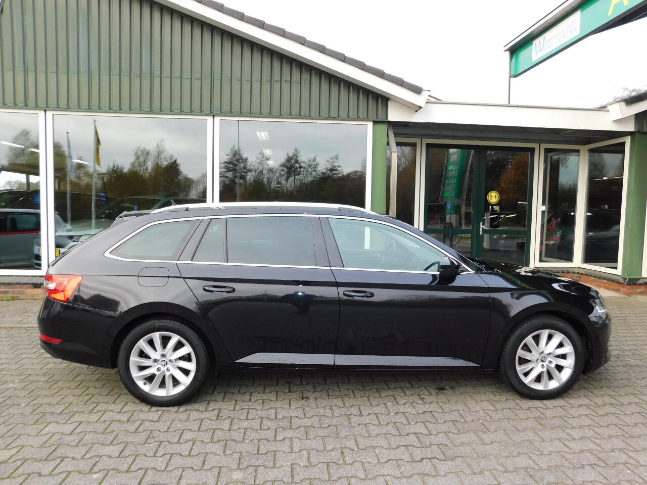 Skoda SUPERB 1.5TSI 150PK DSG Business Plus! All-in Prijs! Trek