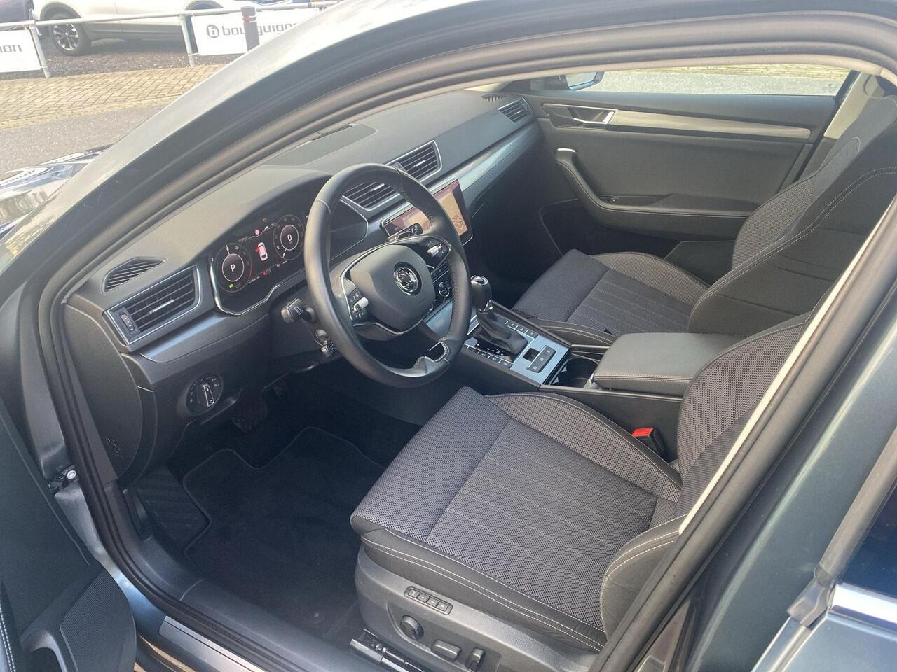 Skoda SUPERB Combi 1.4 TSI iV Business Edition Plus | 218 pk | Trekhaak | ACC | DCC | Elek. klep | SOH 94% |