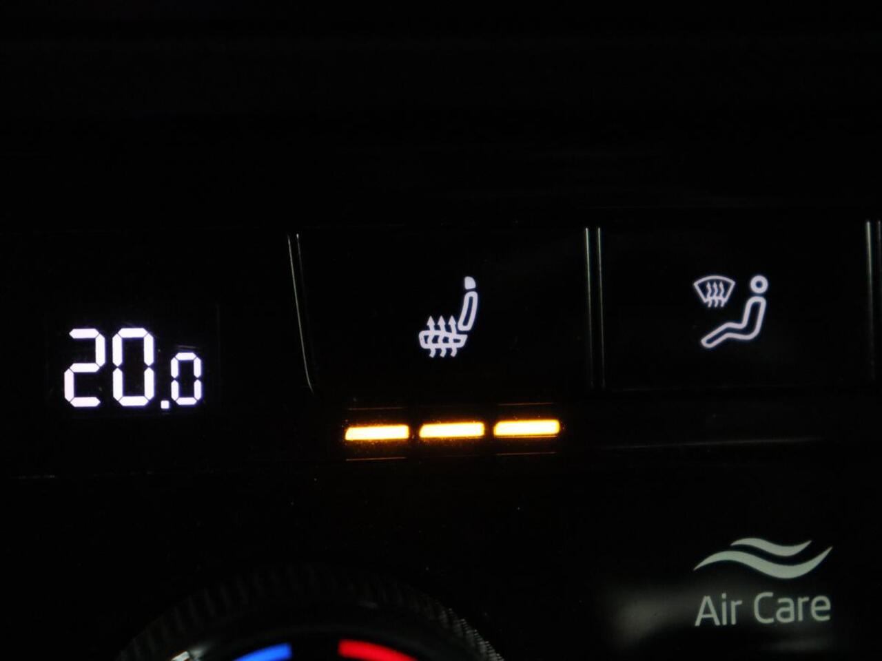 Skoda SUPERB 1.4 TSI iV Sportline | Stoelverwarming | Alcantara | Adaptive cruise | Camera | Carplay | Matrix LED | Stuurverwarming | Virtual Cockpit | Navigatie | Parkeerhulp | Sportstoelen | Sfeerverlichting | PHEV | Plug In