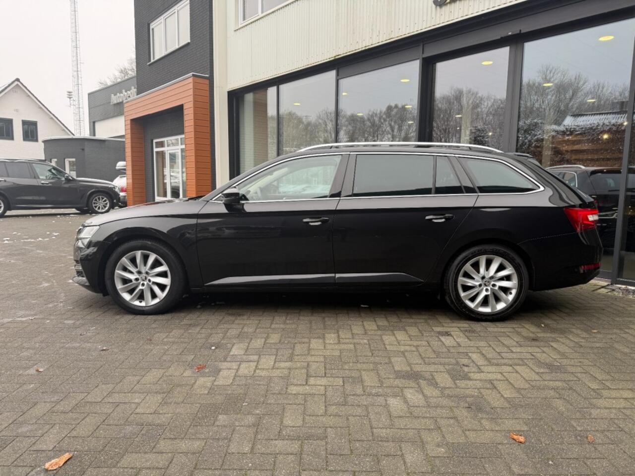 Skoda SUPERB Combi 1.4 TSI IV Clever+,Full LED,Trekhk Elekt,Cam360,Digi Dash,Stoel/stuurverw,Lane Ass.,