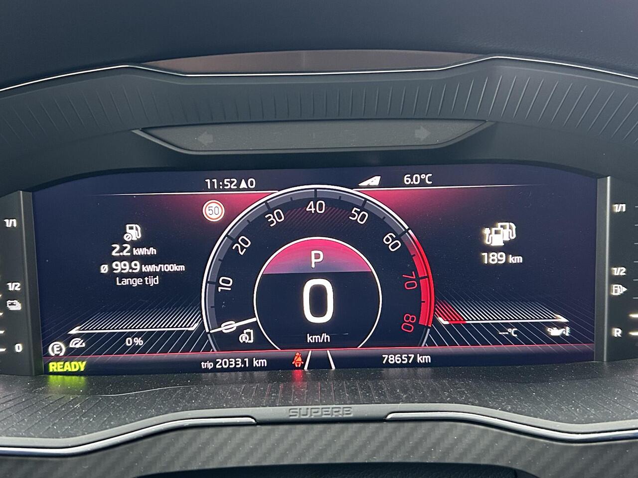 Skoda SUPERB Combi 1.4 TSI iV Sportline Business | Schuif/Kantel-Dak | Canton Audio | Voor+Achter-Stoelen Verwarmd | Trekhaak