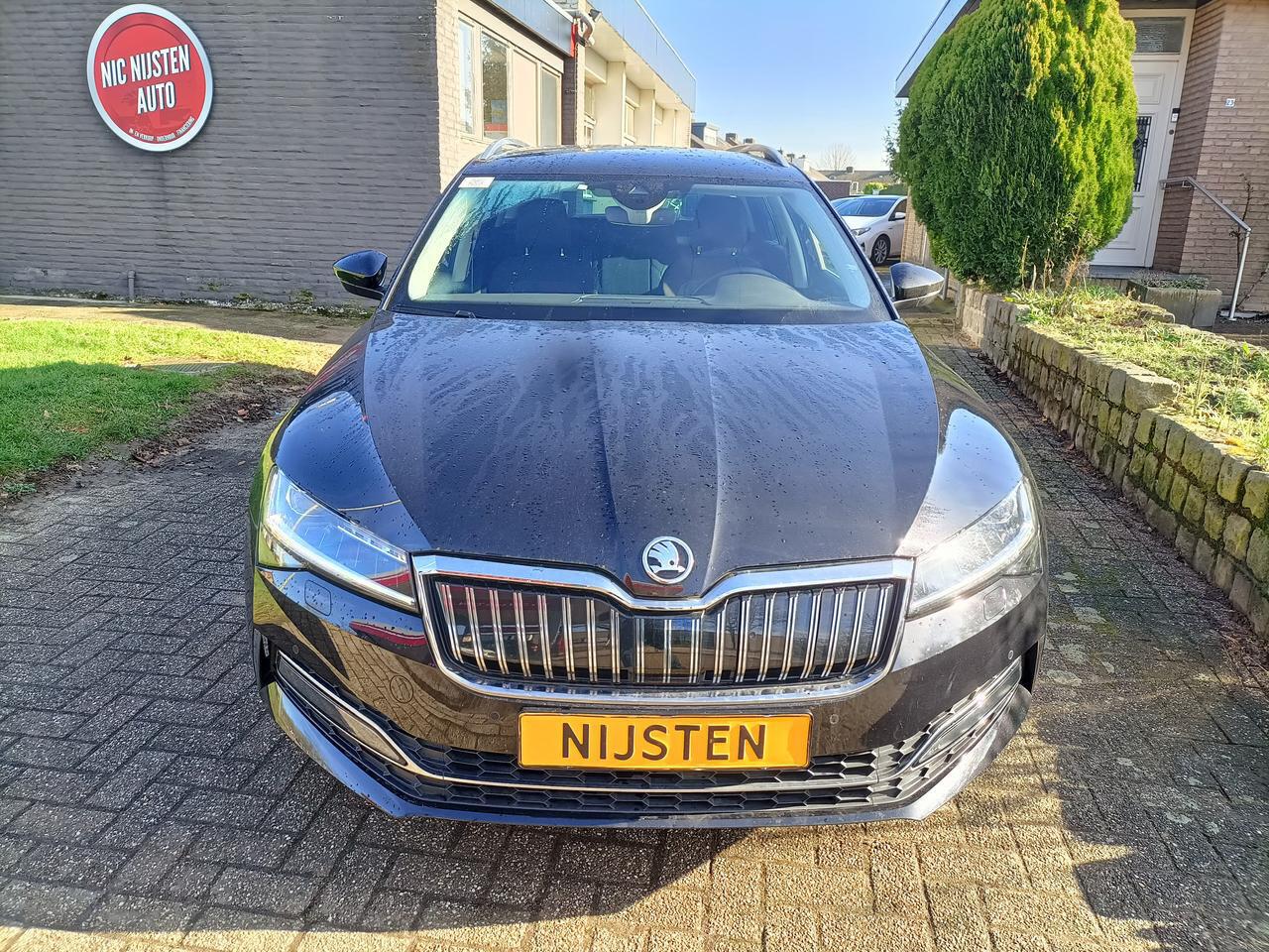 Skoda SUPERB Combi 1.4 TSi PHEV, Navi,ACC,Tiptr,Trekhaak