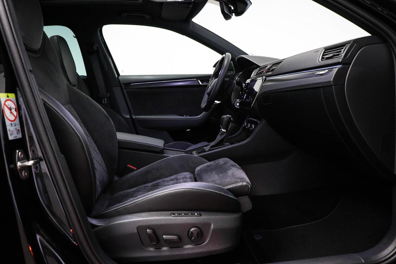 Skoda SUPERB Combi 1.4 TSI iV Sportline Business | Panoramadak | Sport stoelen |