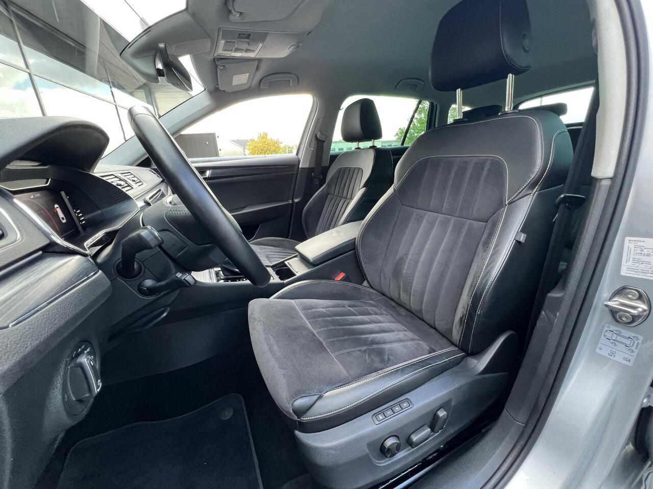 Skoda SUPERB Combi 1.4 TSI iV Business Edition Plus 218PK | Camera | Apple Carplay | Adaptieve Cruise Control | Stuur-en stoelverwarming