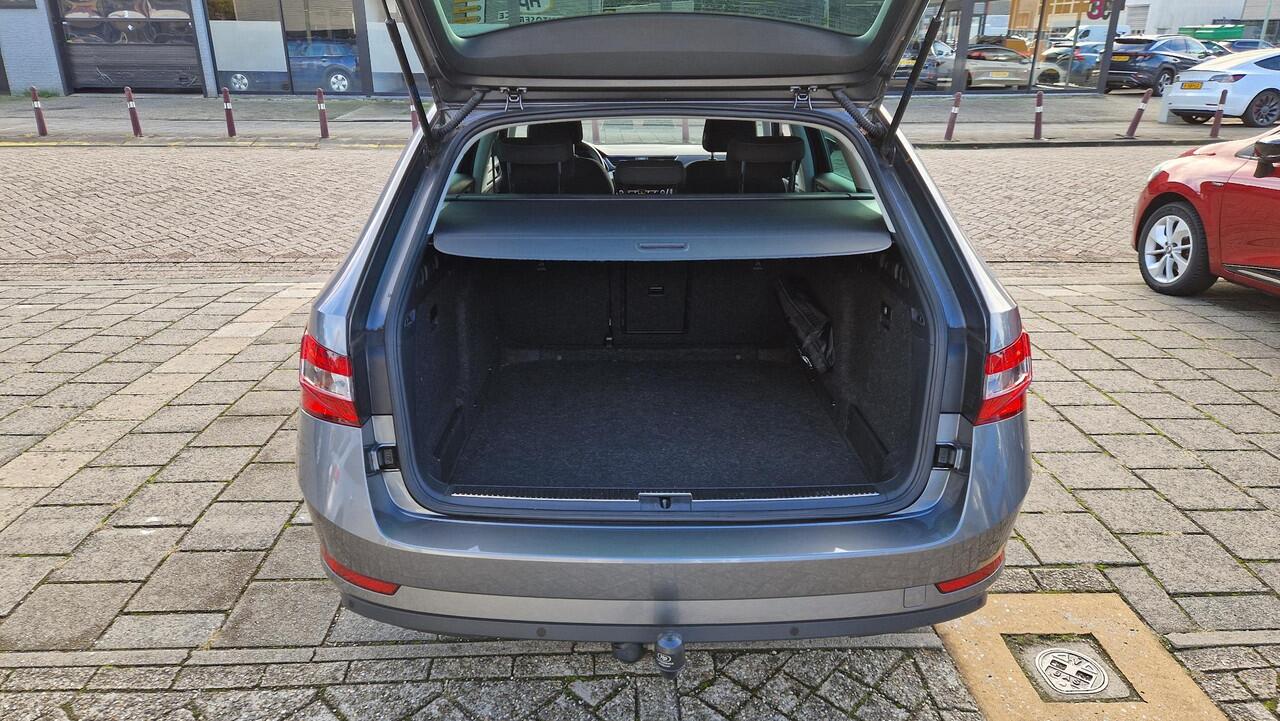 Skoda SUPERB Combi 1.5 TSI ACT Business Edition