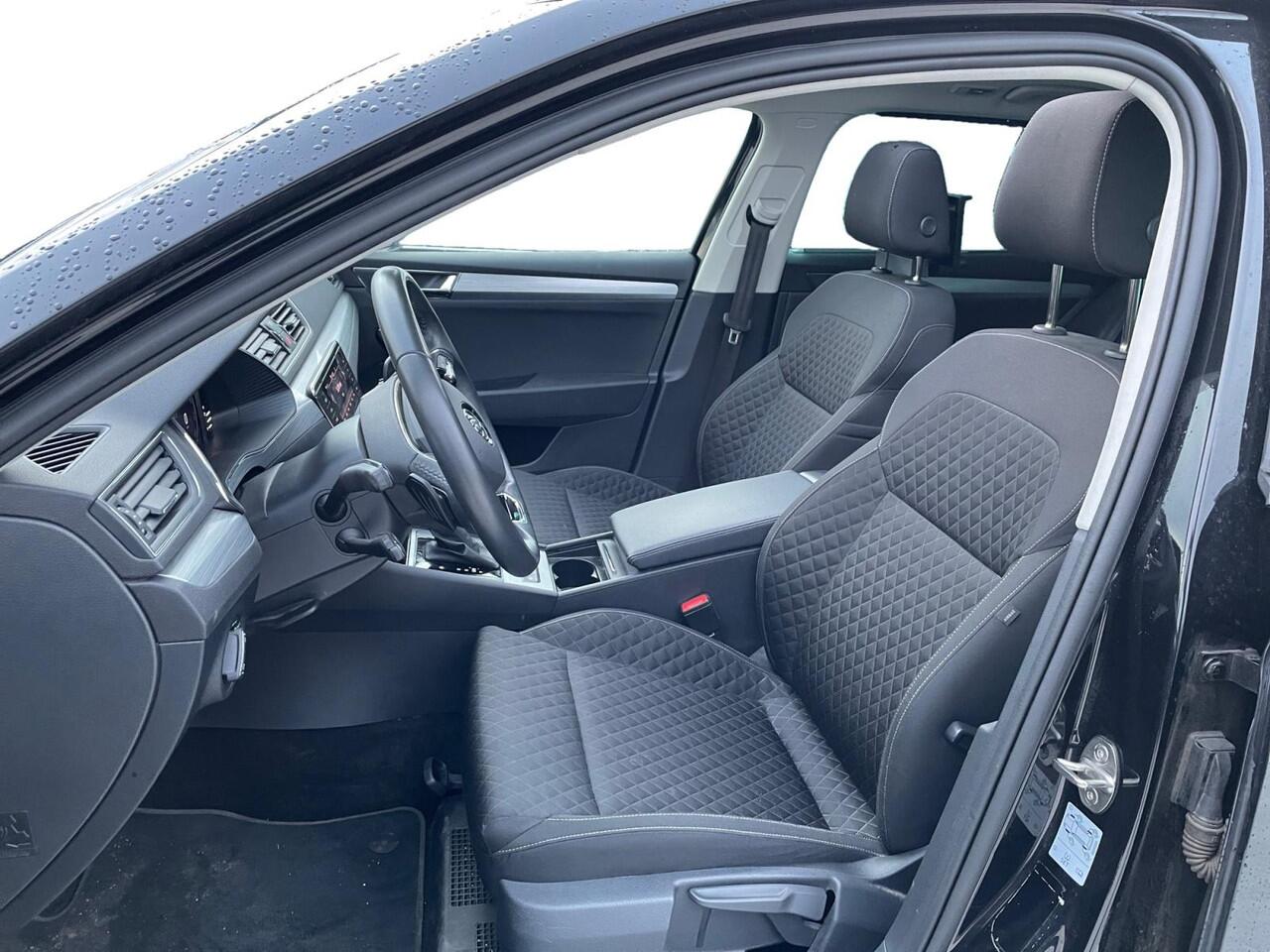 Skoda SUPERB Combi 1.4 TSI iV Business Edition Plus | Schuif-Kantel Dak | Stoel/Stuur Verwarming | Navigatie | Parkeersensoren | Apple Carplay/Android Auto | Stand Kachel