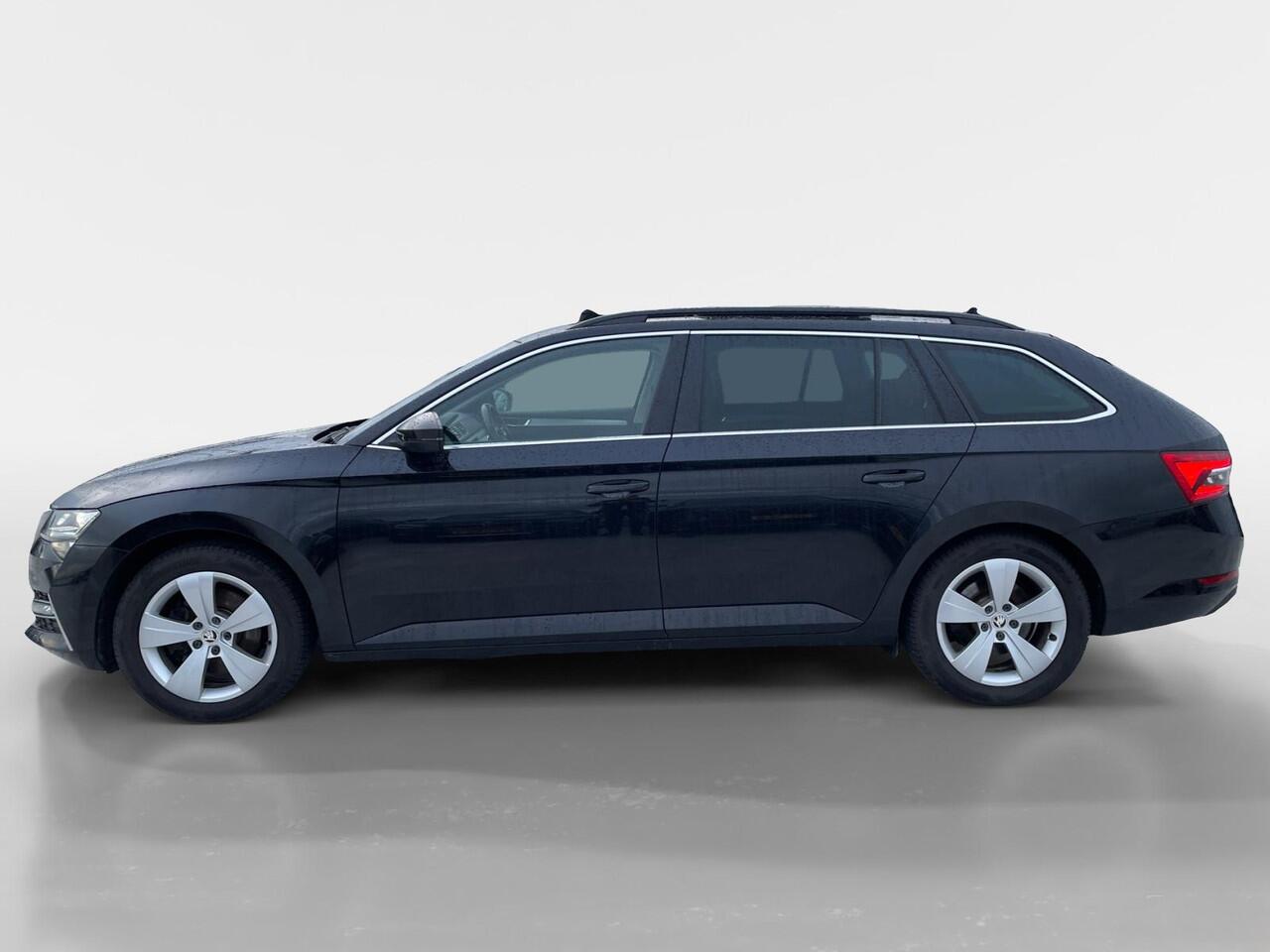 Skoda SUPERB Combi 1.4 TSI iV Business Edition Plus | Schuif-Kantel Dak | Stoel/Stuur Verwarming | Navigatie | Parkeersensoren | Apple Carplay/Android Auto | Stand Kachel
