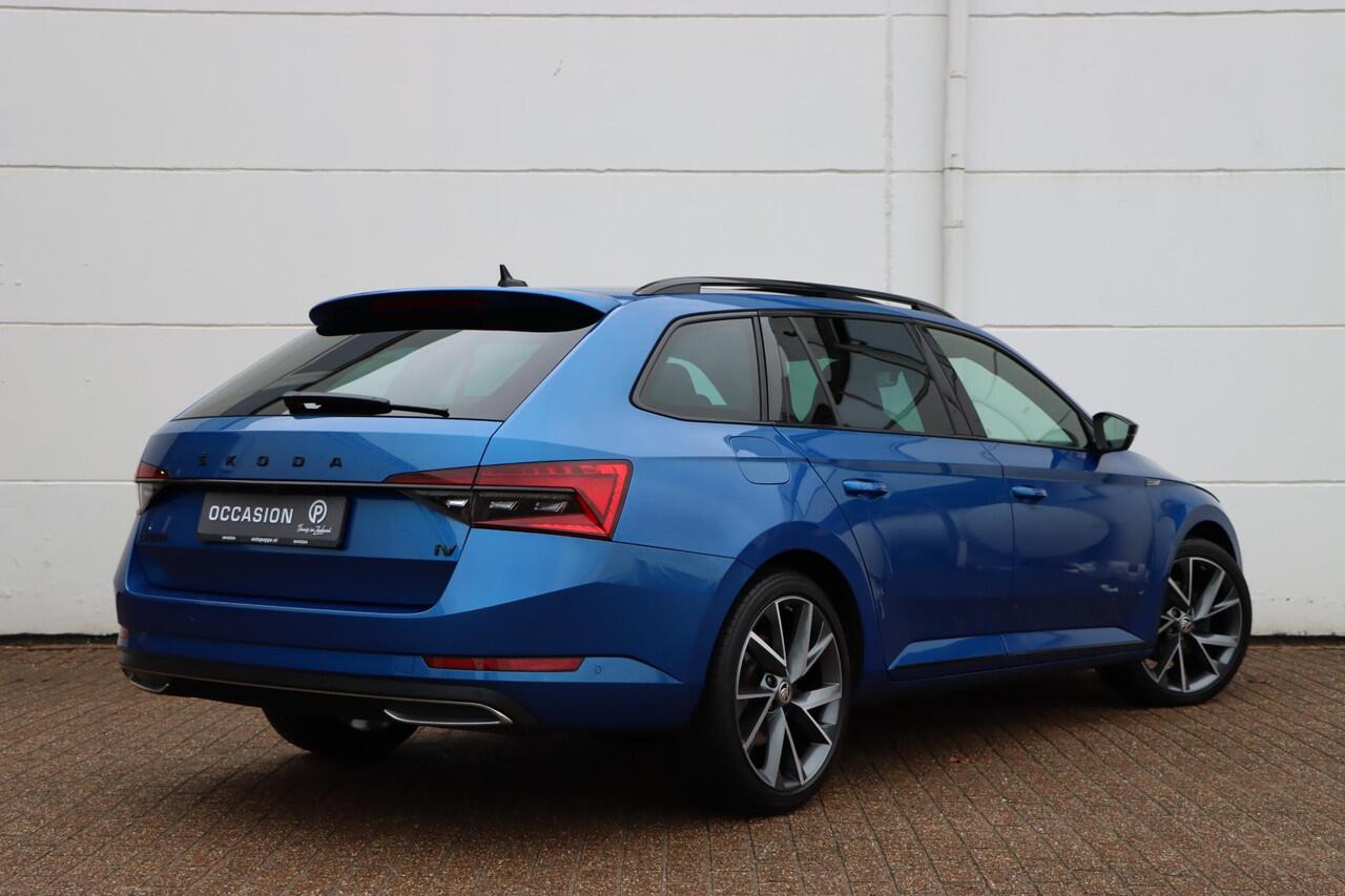 Skoda SUPERB Combi 1.4 TSI iV Sportline Business 218pk DSG6 Panoramadak | DCC | Trekhaak wegklapbaar