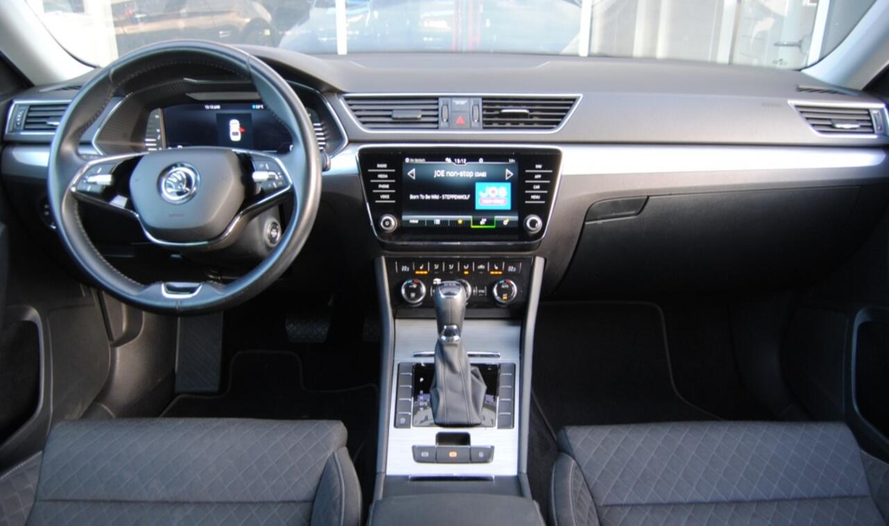 Skoda SUPERB 1.5 TSI Business Ed.| Apple Carplay | Stoelverwarming | Automaat