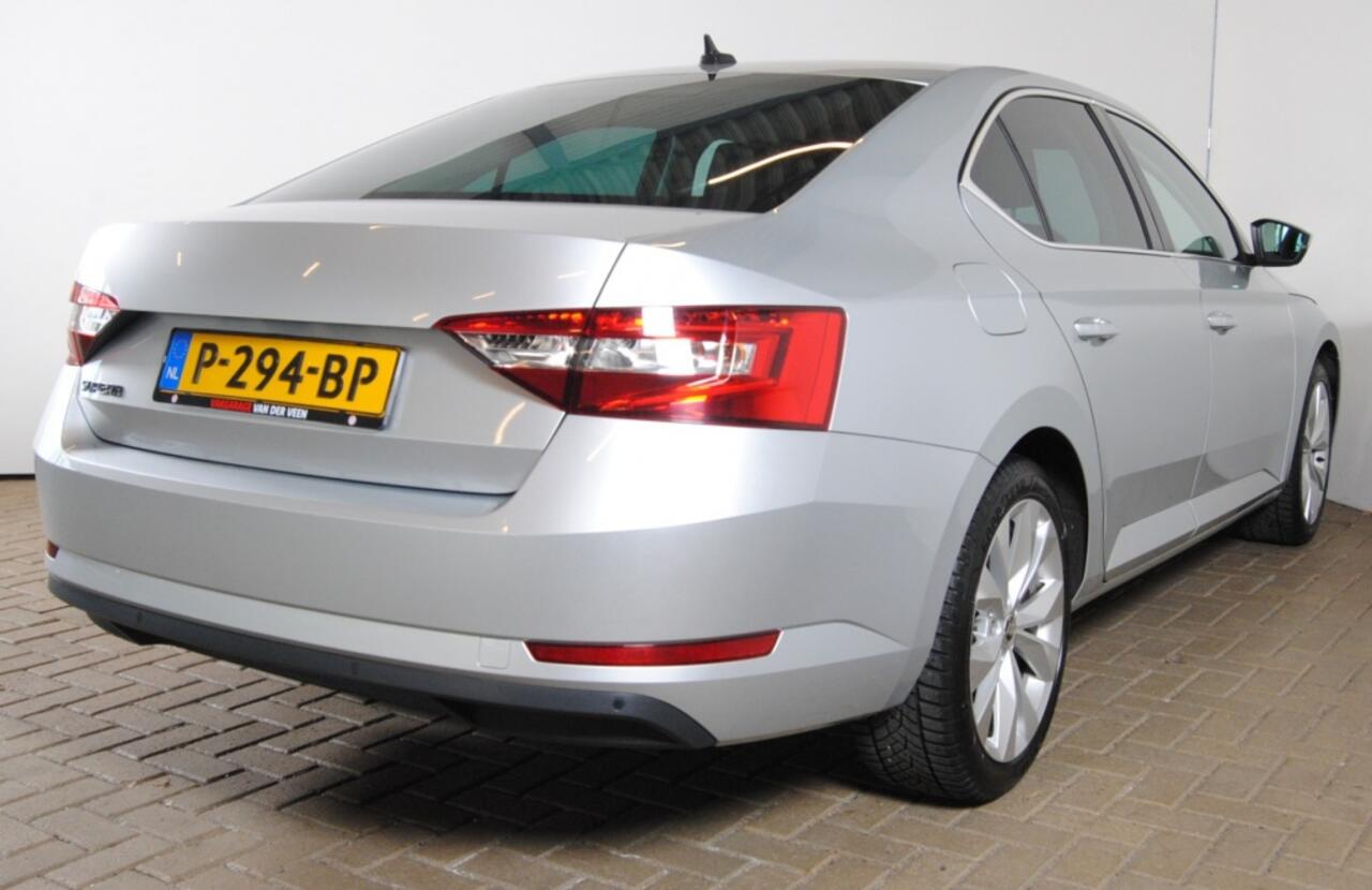 Skoda SUPERB 1.5 TSI Business Ed.| Apple Carplay | Stoelverwarming | Automaat