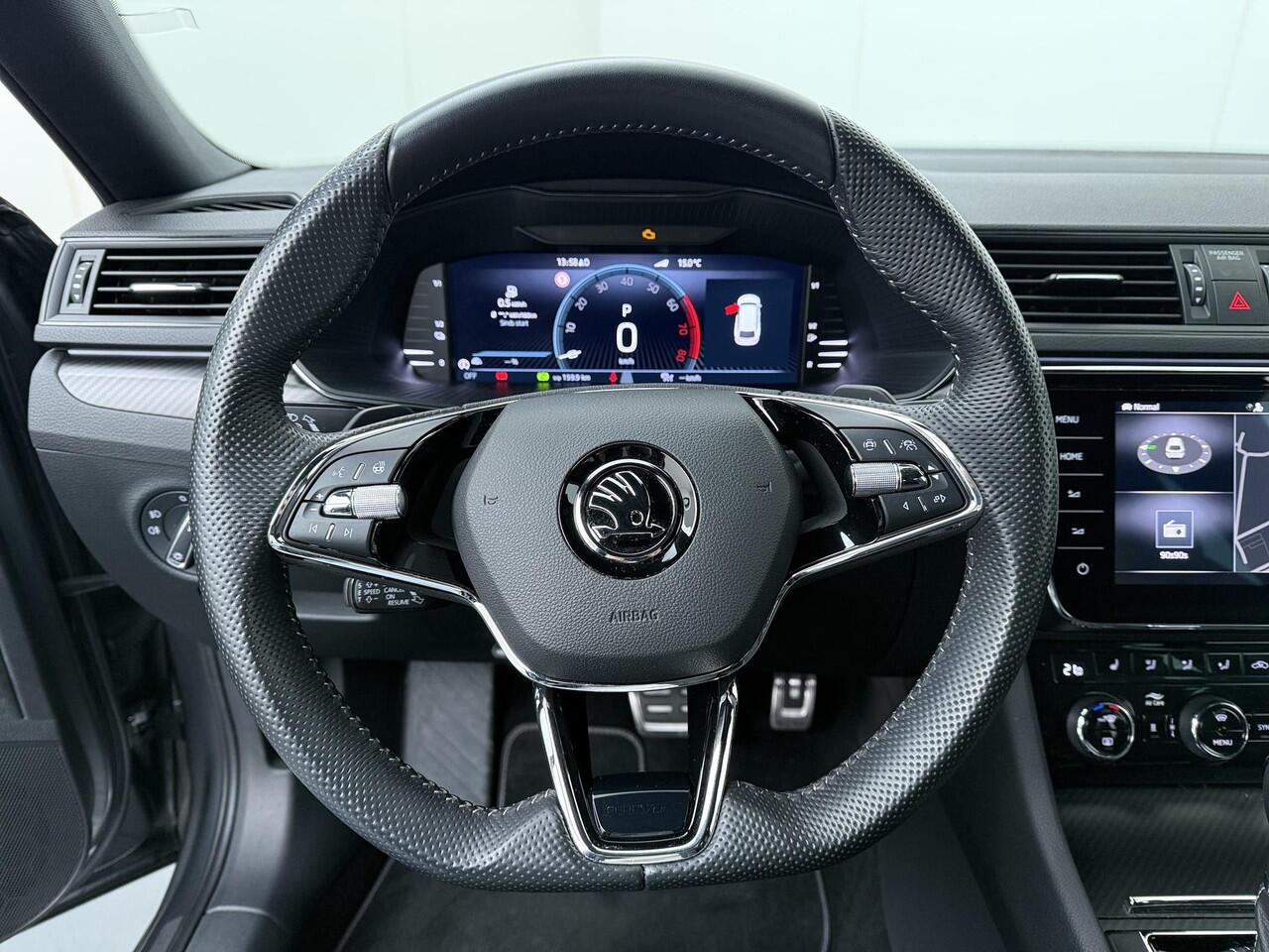 Skoda SUPERB Combi 1.4 TSI iV Sportline Business | 218 PK | SoH 100% | Matrix LED koplampen | Adaptive cruise control | 19" LM velgen | Apple Carplay/Android Auto |