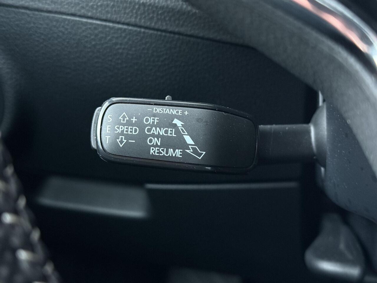 Skoda SUPERB Combi 1.4 TSI iV Sportline Business | 218 PK | Adaptive cruise control | Achteruitrijcamera | Climate control | Virtual Pedal achterklep |