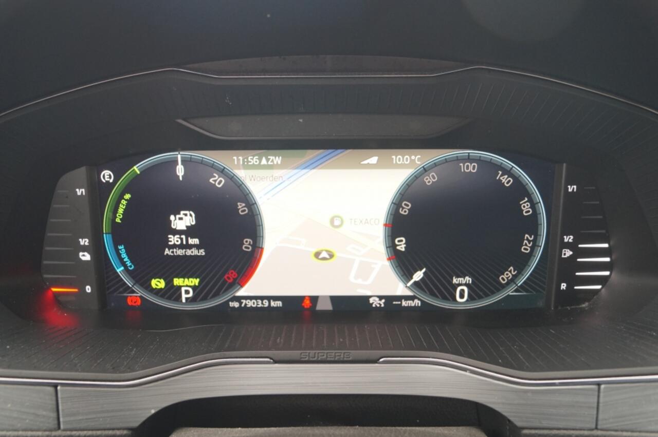 Skoda SUPERB Combi 1.4 TSI iV PHEV Business Edition Plus -NAVI-ECC-