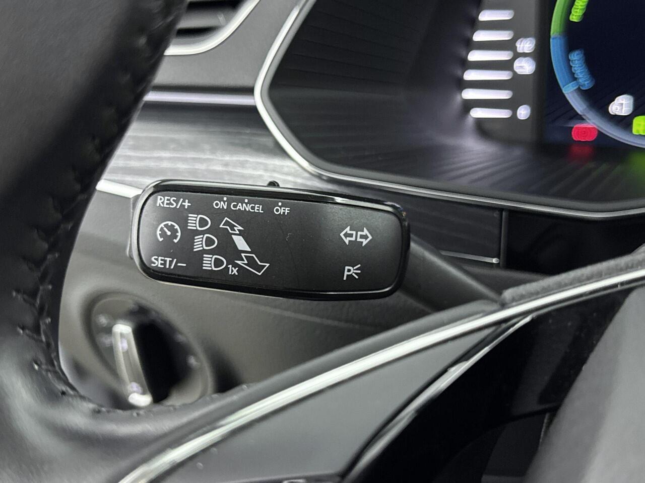Skoda SUPERB Combi 1.4 TSI iV Business Edition Plus 218PK | Memory stoelen | Achteruitrijcamera | Navigatie | Stoelverwarming | Keyless | Virtual Cockpit | Climate Control | Apple CarPlay & Android Auto
