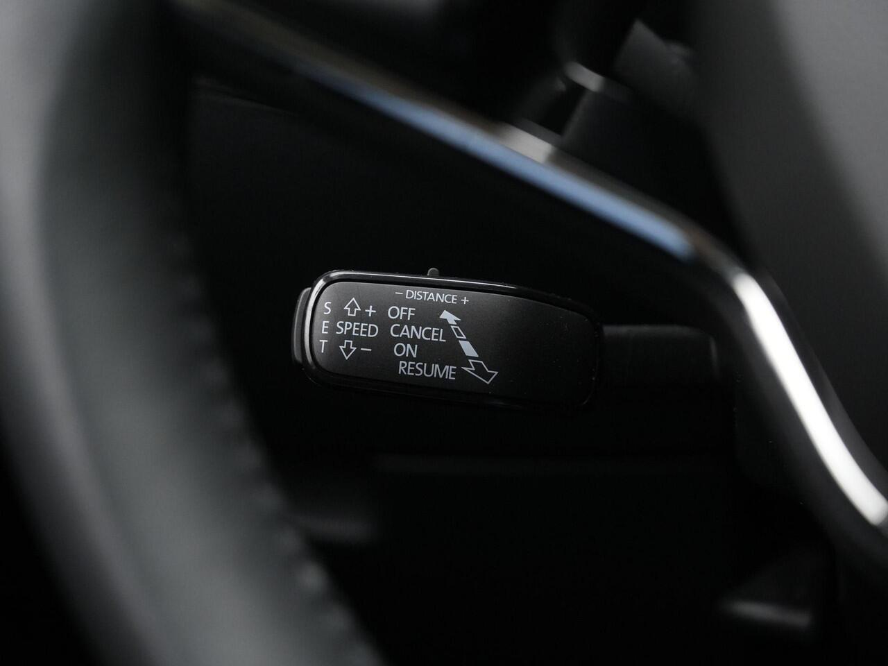 Skoda SUPERB 1.4 TSI iV 218 pk Laurin & Klement | Leder | Navigatie Columbus | Geheugenstoelen | Adaptief onderstel | Matrix LED | Canton