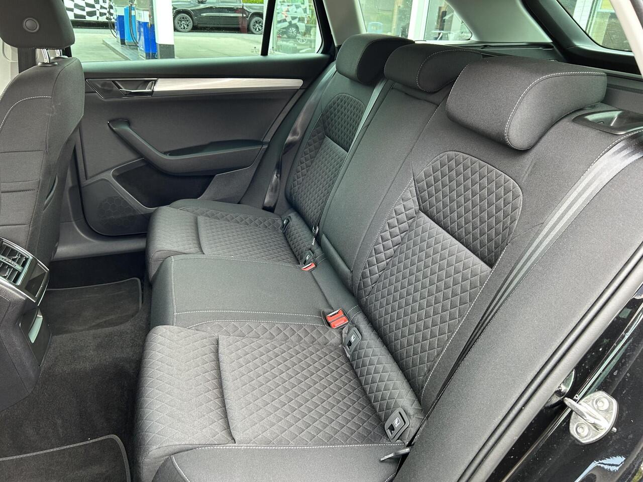 Skoda SUPERB Combi 1.5 TSI ACT Business Edition