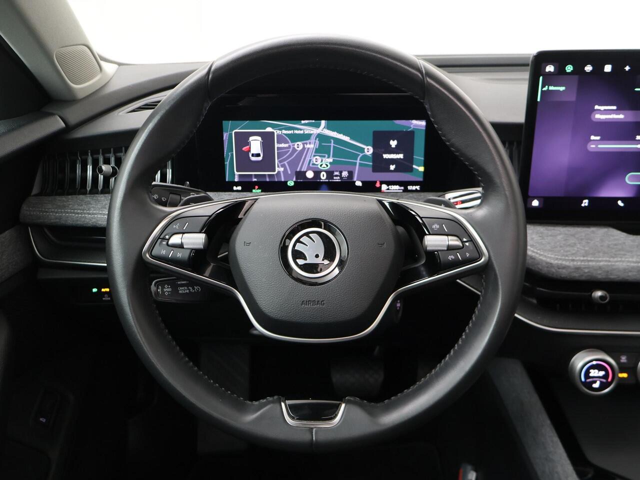 Skoda SUPERB Combi 1.5 TSI MHEV First Edition | 150 PK | Automaat | Trekhaak wegklapbaar | Panoramadak | Apple Carplay/Android Auto |