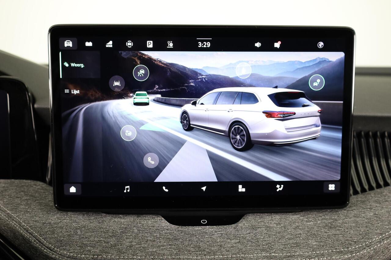 Skoda SUPERB Combi Business Edition 1.5 TSI PHEV 204pk | 19 inch | Elek. + massagestoelen | Stoelverwarming | Adaptive Cruise | Blind Spot | Navigatie | Camera |