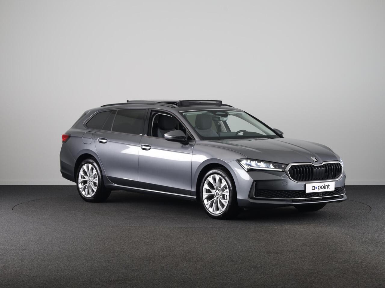 Skoda SUPERB Combi 1.5 TSI PHEV Business Edition 204 PK PHEV | Verlengde garantie | Panorama dak | Trekhaak | 18" Lm velgen |