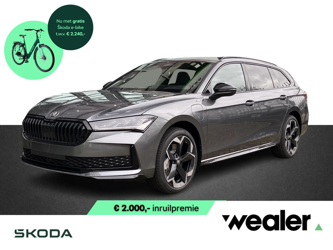 Skoda SUPERB Combi Sportline Business 1.5 TSI PHEV 204 PK | Gratis E-Bike | Trekhaak | 19" Lichtmetalen velgen | Panorama dak | Canton Geluid | Suite leder |