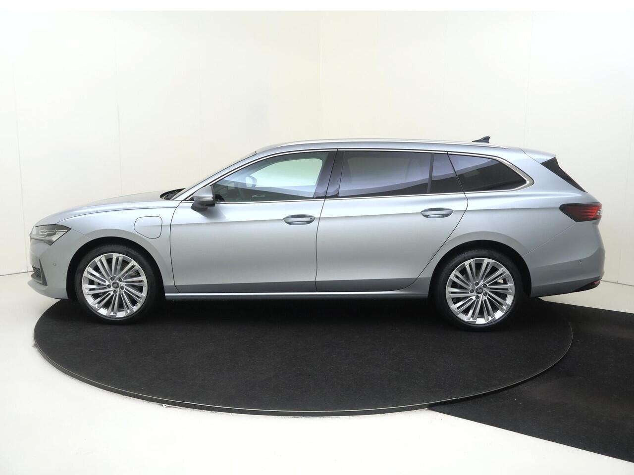 Skoda SUPERB Combi 1.5 TSI PHEV Business Edition