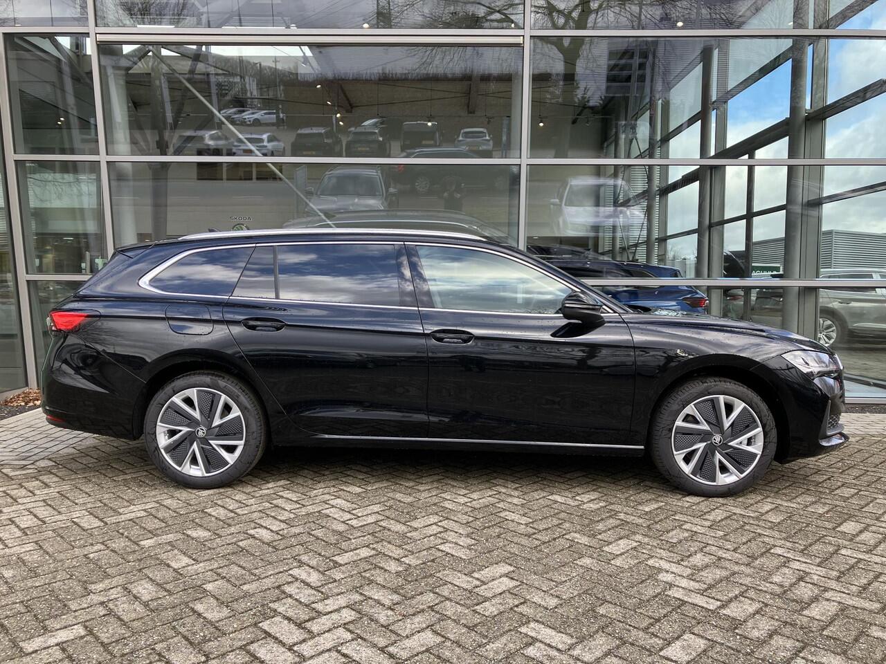 Skoda SUPERB Combi Business Edition 1.5 TSI PHEV 204 PK DSG | Trekhaak | Winterpakket | 18" lichtmetalen velgen | Chroom pakket |