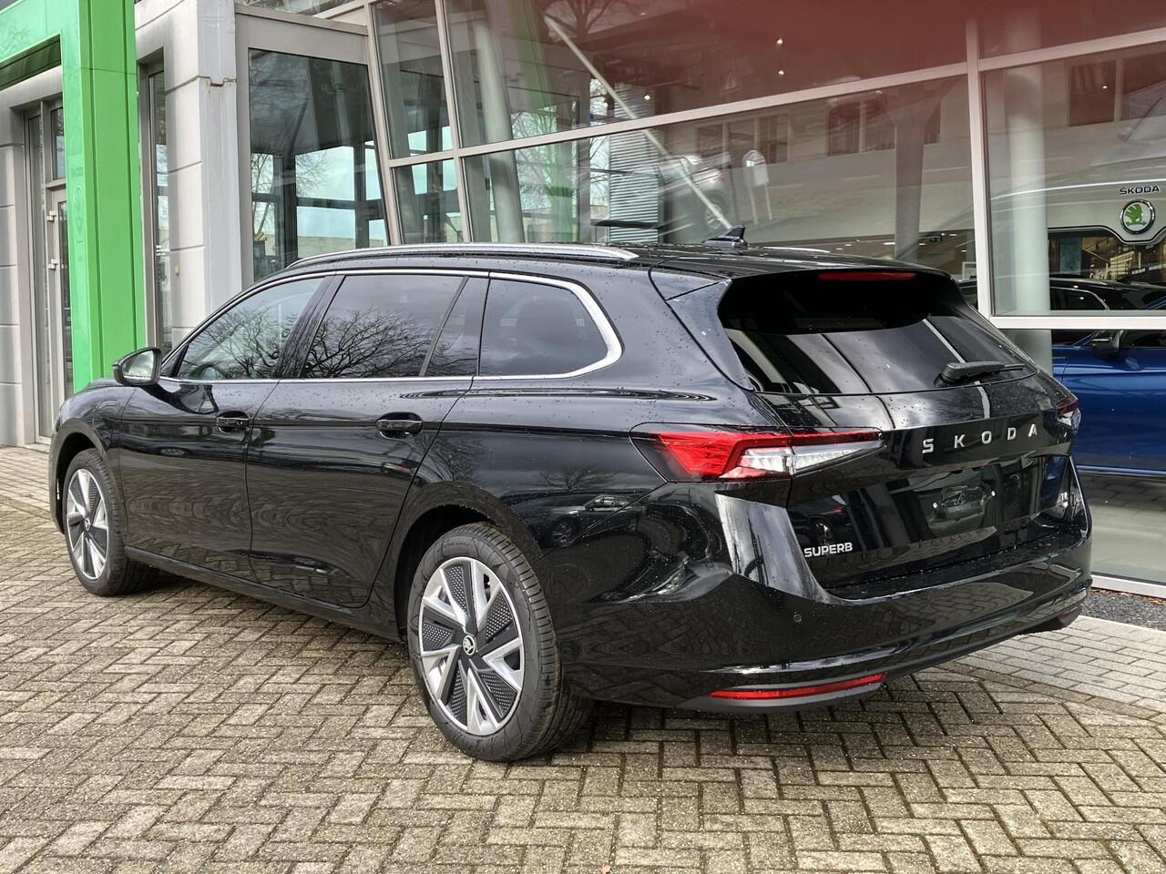 Skoda SUPERB Combi Business Edition 1.5 TSI PHEV 204 PK DSG | Trekhaak | Winterpakket | 18" lichtmetalen velgen | Chroom pakket |