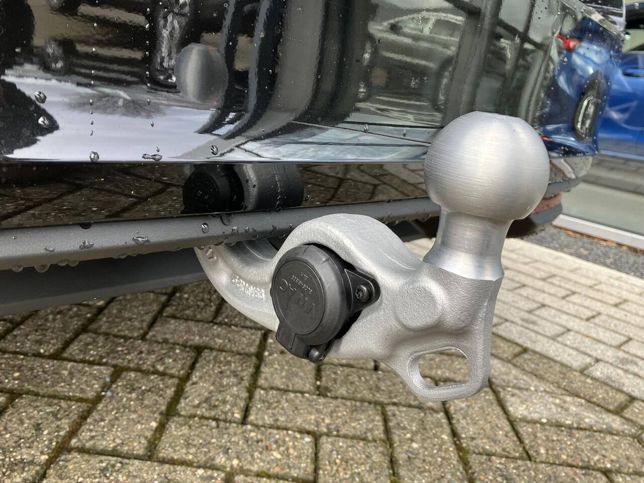 Skoda SUPERB Combi Business Edition 1.5 TSI PHEV 204 PK DSG | Trekhaak | Winterpakket | 18" lichtmetalen velgen | Chroom pakket |