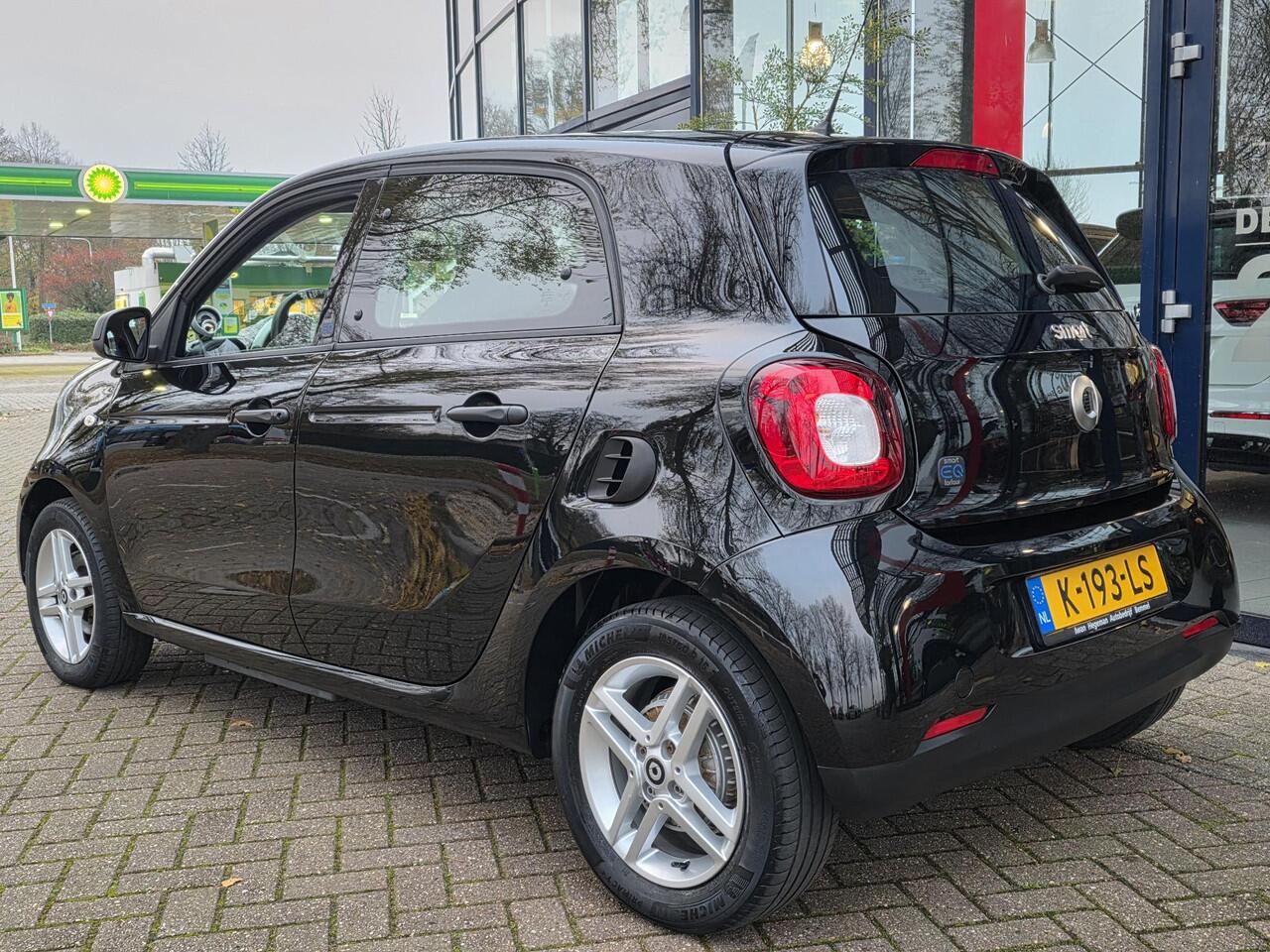 Smart EQ FORFOUR Comfort 18 kWh | Climate Control | Licht metalen velgen | Electr. ramen