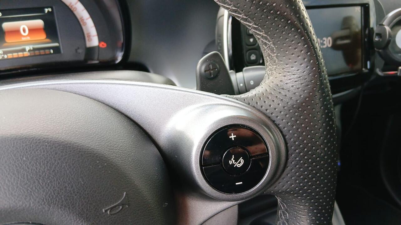 Smart FORTWO 1.0 Turbo Prime