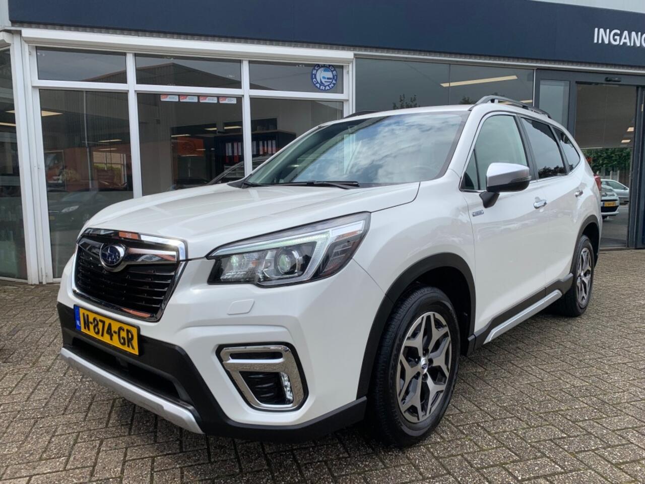 Subaru FORESTER 2.0I E-BOXER PREMIUM