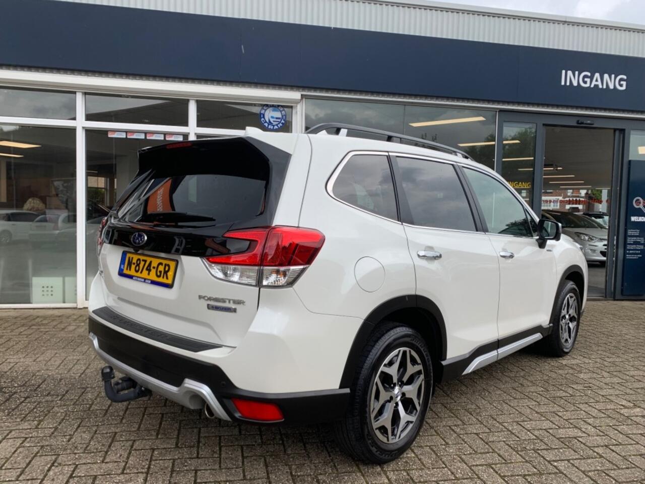 Subaru FORESTER 2.0I E-BOXER PREMIUM