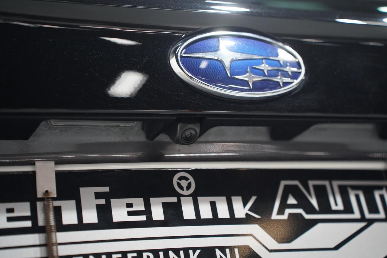 Subaru FORESTER 2.0i e-BOXER First Edition Leder Apple Carplay Schuifdak Camera Trekhaak NAP