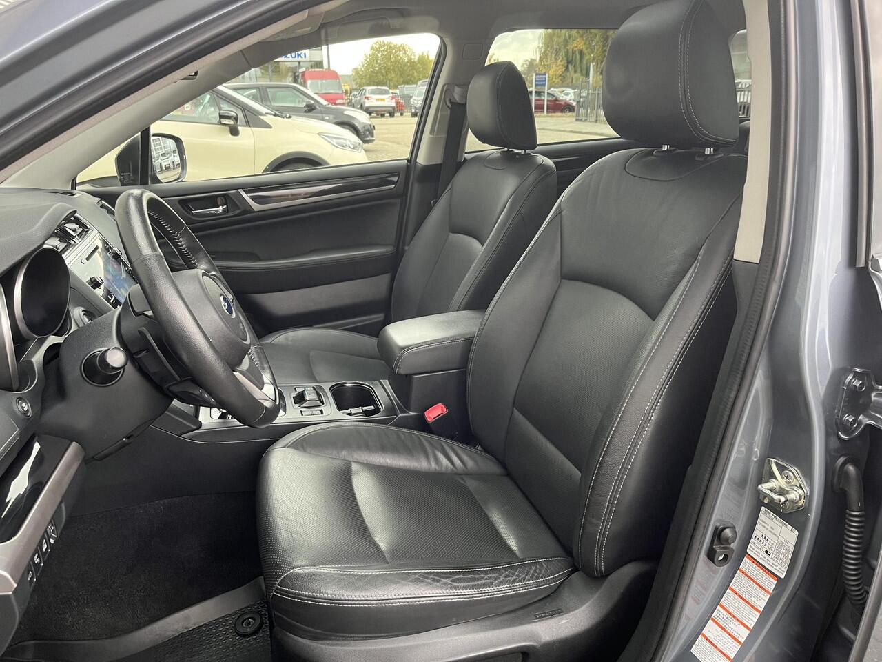 Subaru OUTBACK 2.5i Premium | Apple Carplay & Android Auto | Climate Control | Lederen Bekleding | Trekhaak